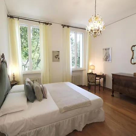 Certosa Di Wonderful X12! * Ferrara